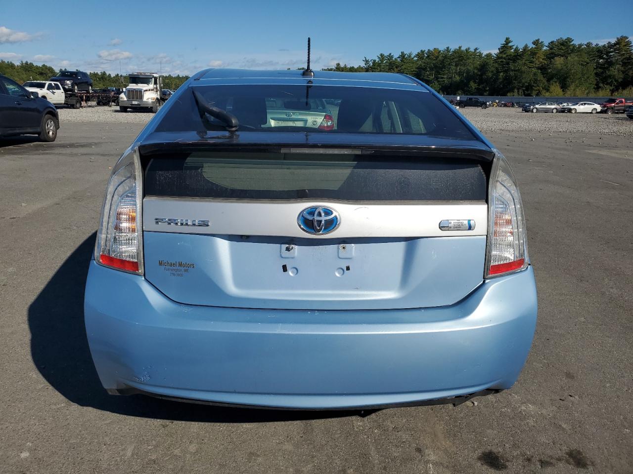 TOYOTA PRIUS PLUG