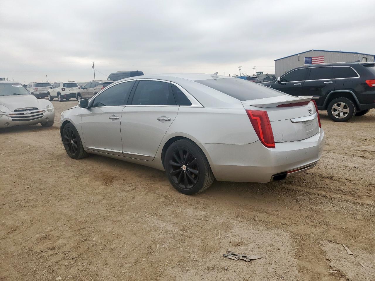 CADILLAC XTS LUXURY COLLECTION
