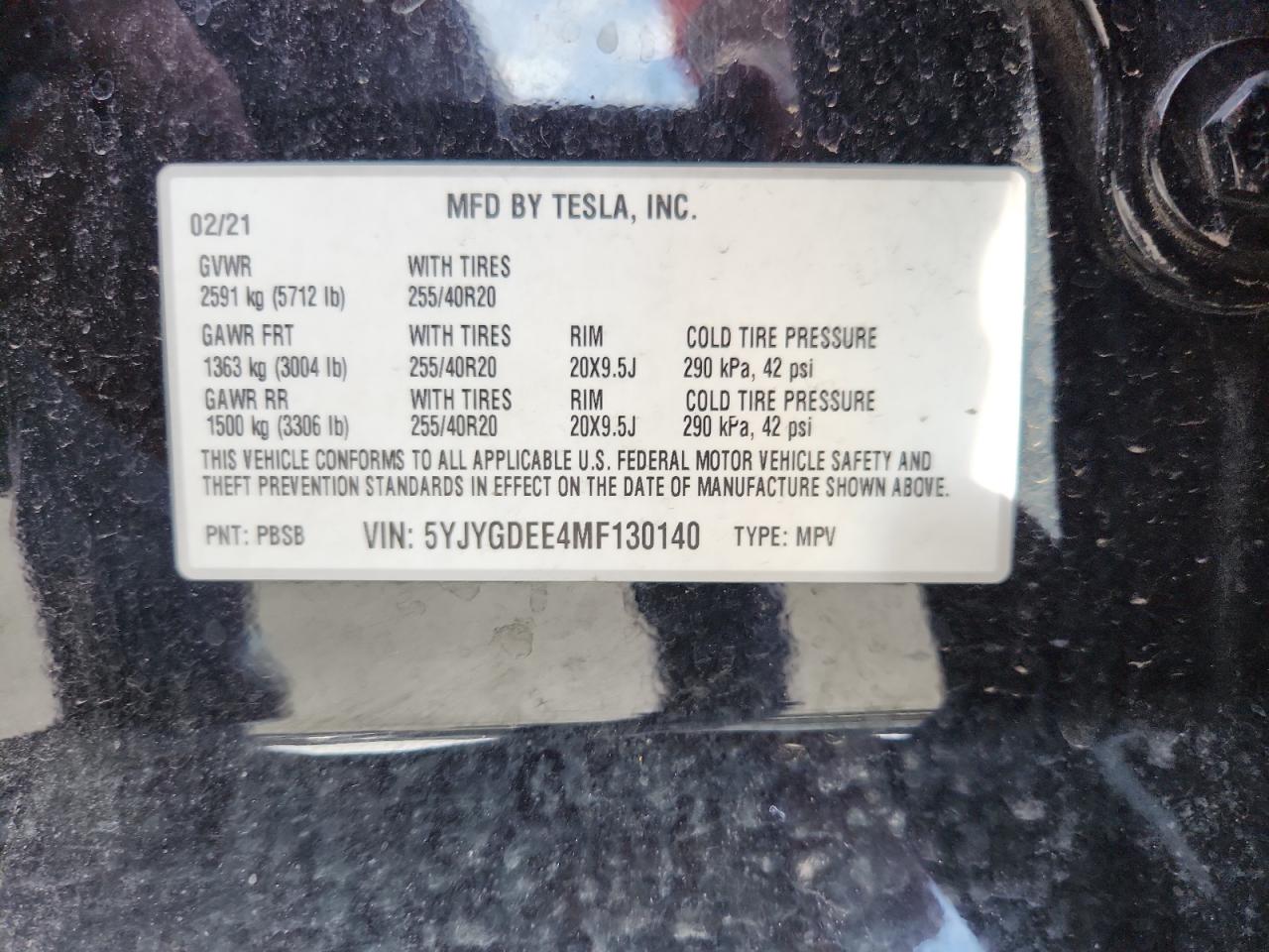 TESLA MODEL Y