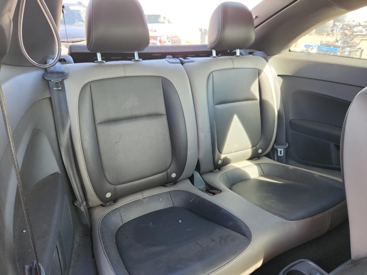 VOLKSWAGEN BEETLE 1.8T