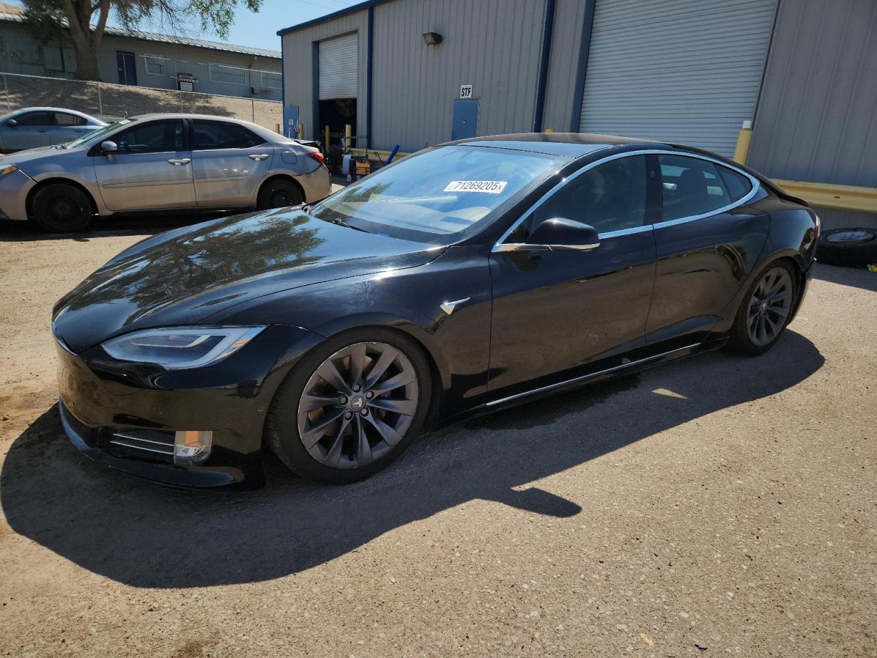 TESLA MODEL S