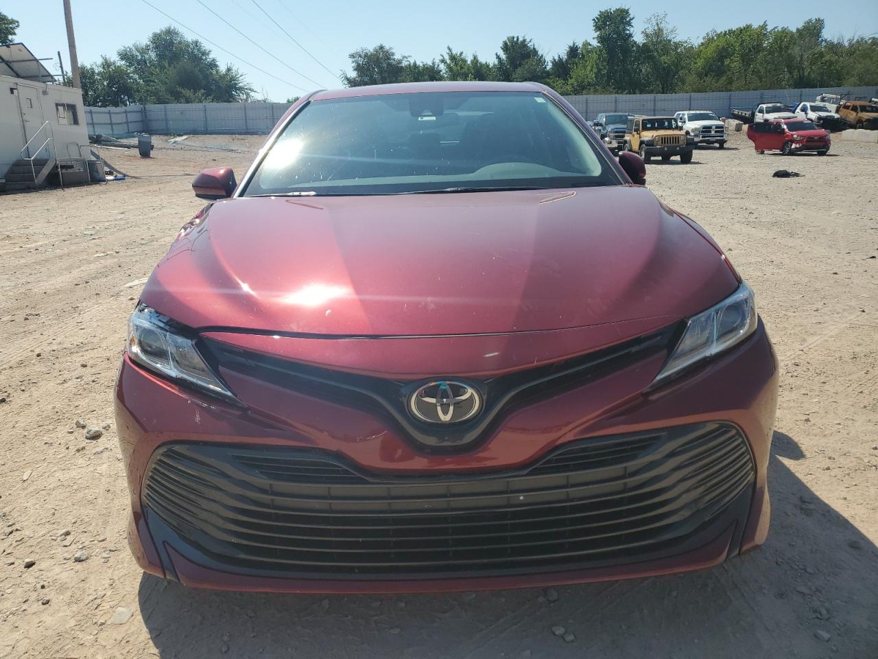 TOYOTA CAMRY LE