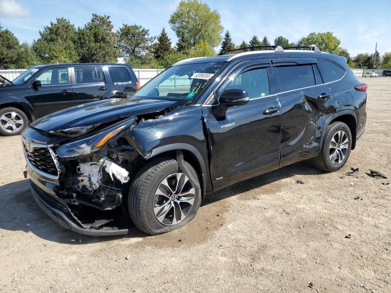 TOYOTA HIGHLANDER HYBRID XLE