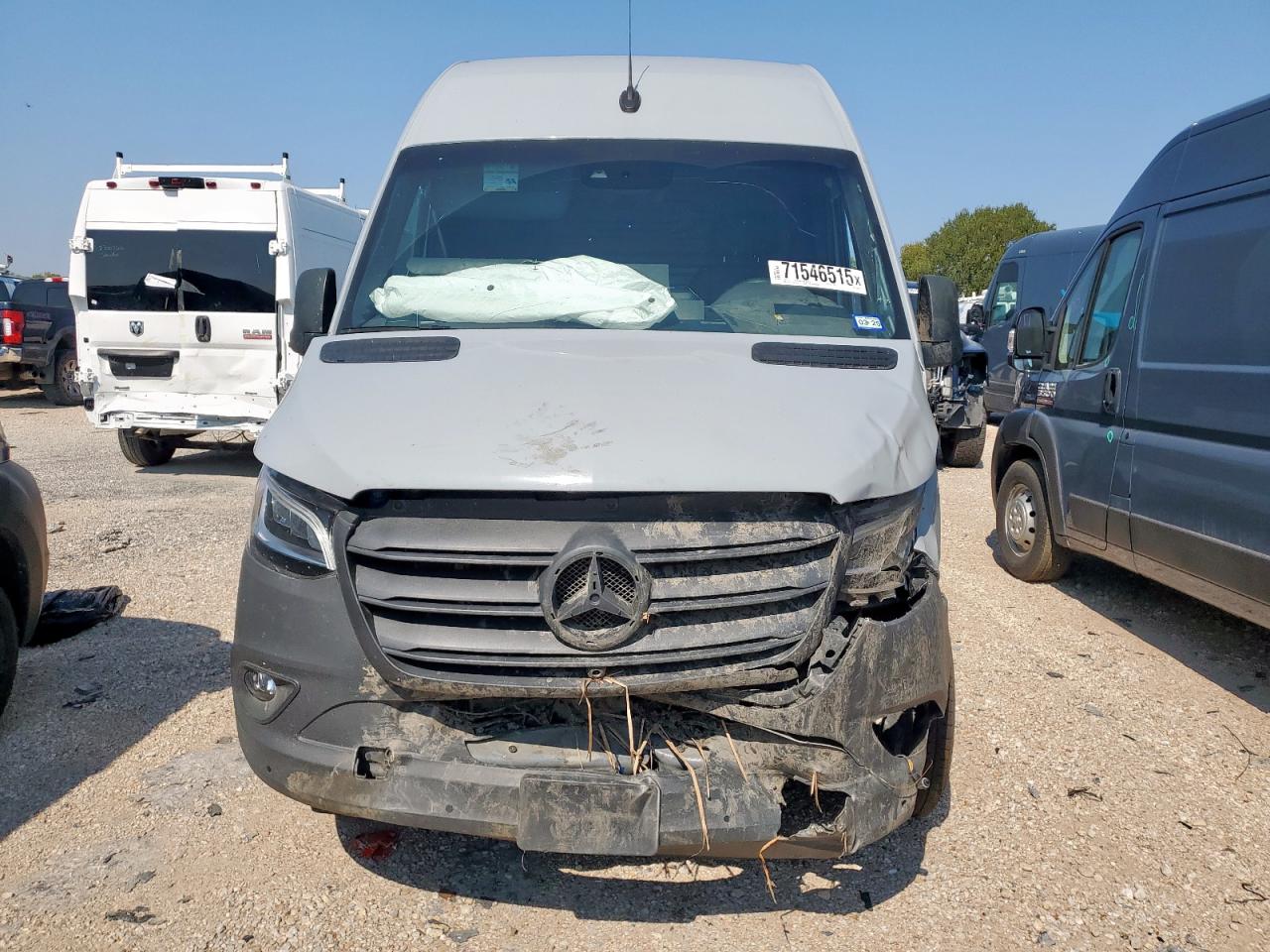 MERCEDES-BENZ SPRINTER 2500