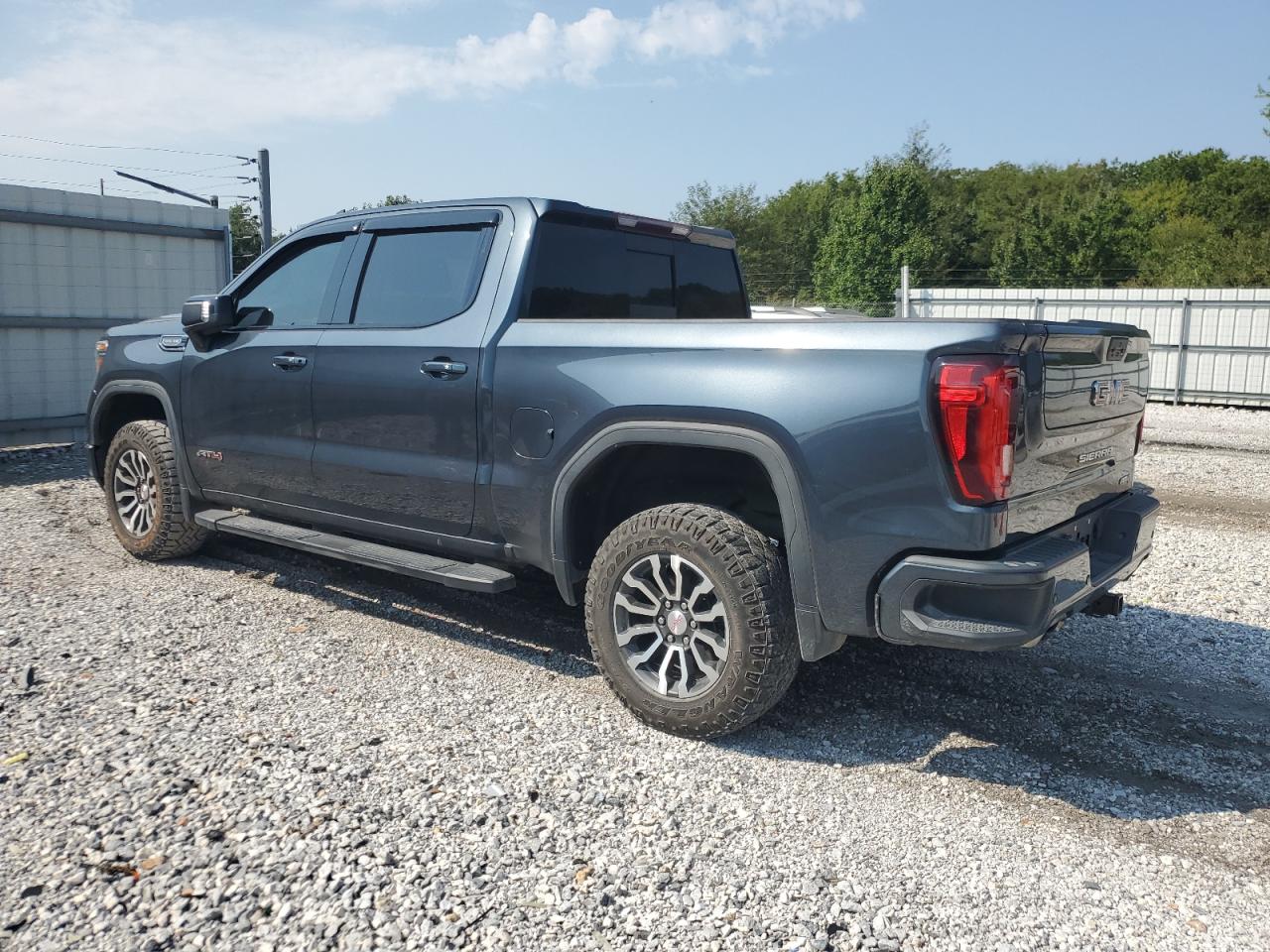 GMC SIERRA K1500 AT4