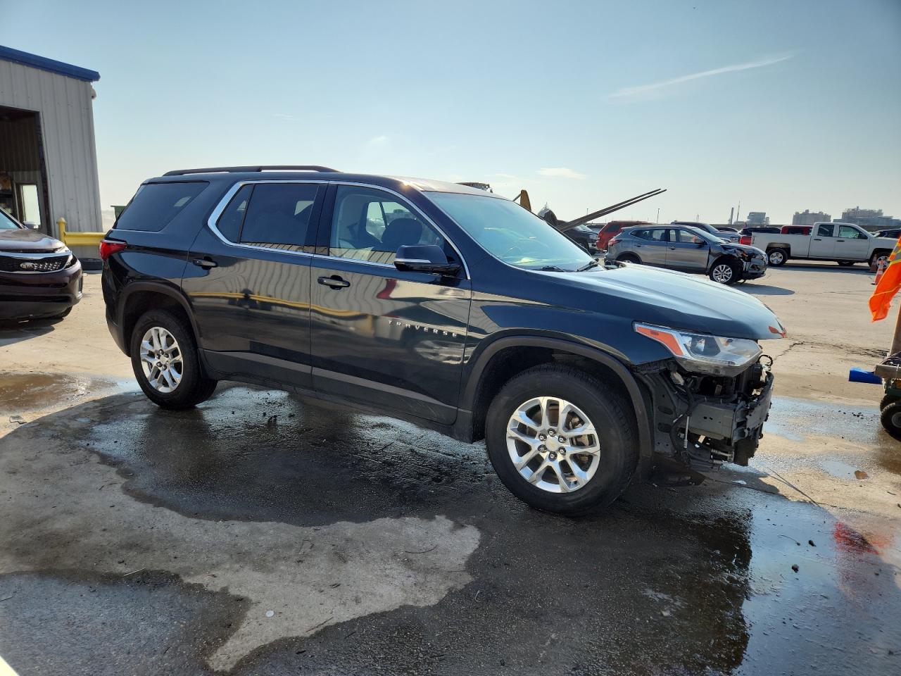 CHEVROLET TRAVERSE LT