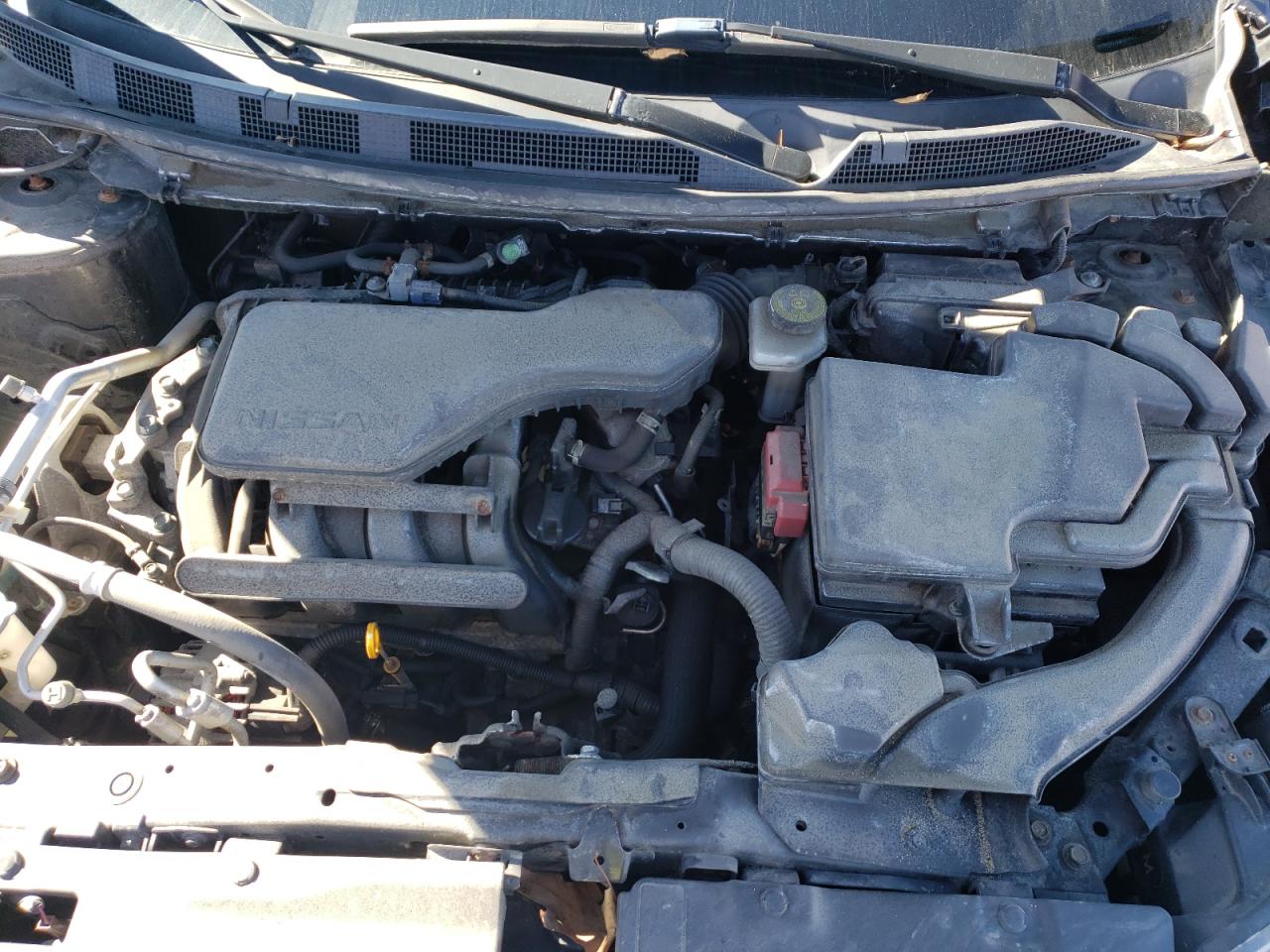 NISSAN ROGUE SPORT S