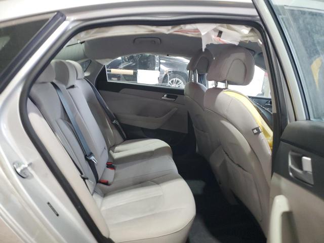 2016 HYUNDAI SONATA SE 5NPE24AF3GH336684