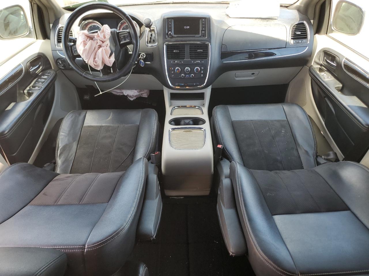 Lot #3312819088 2019 DODGE GRAND CARAVAN SXT