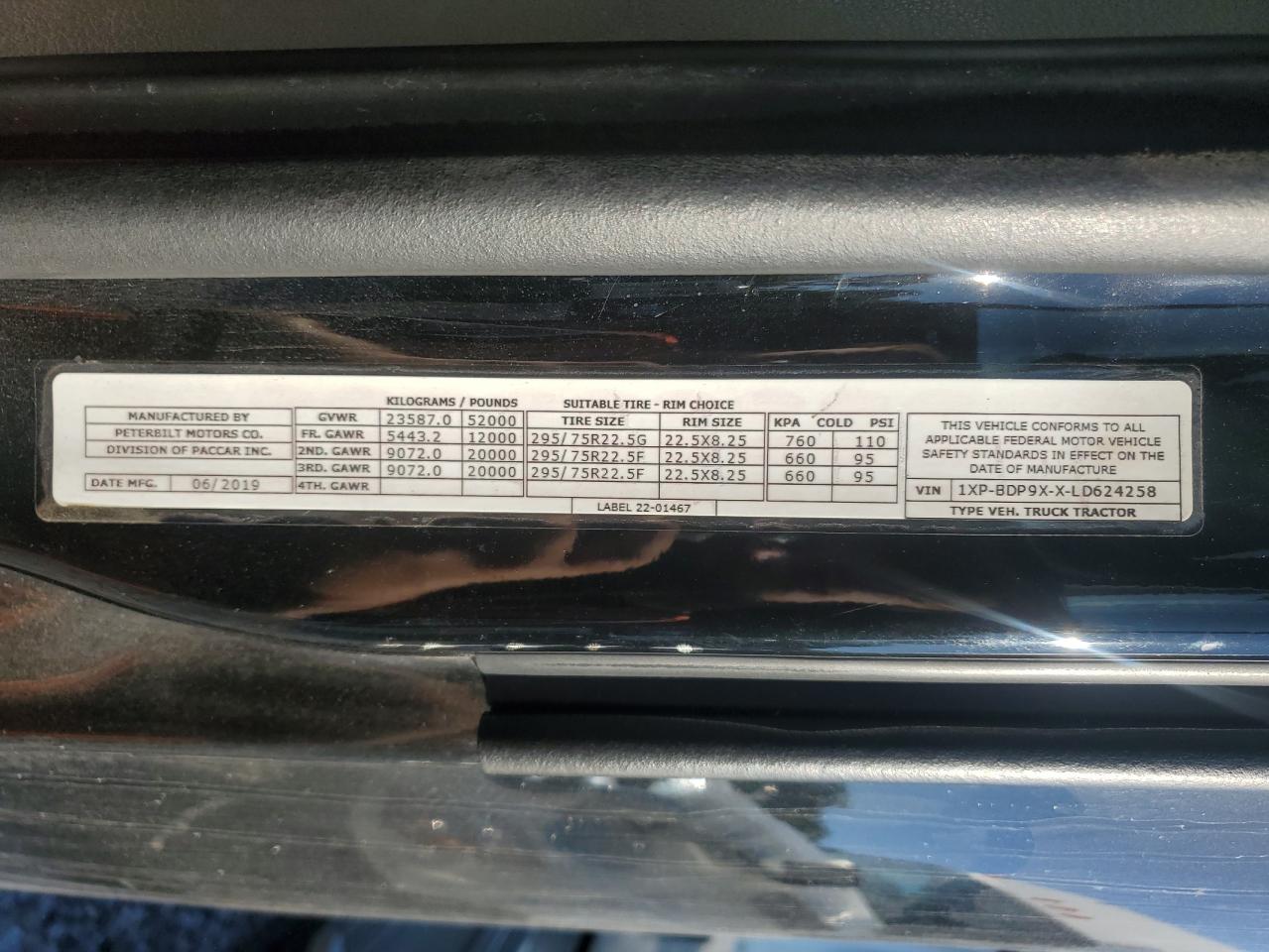 Lot #3293358424 2020 PETERBILT TRACTOR 579