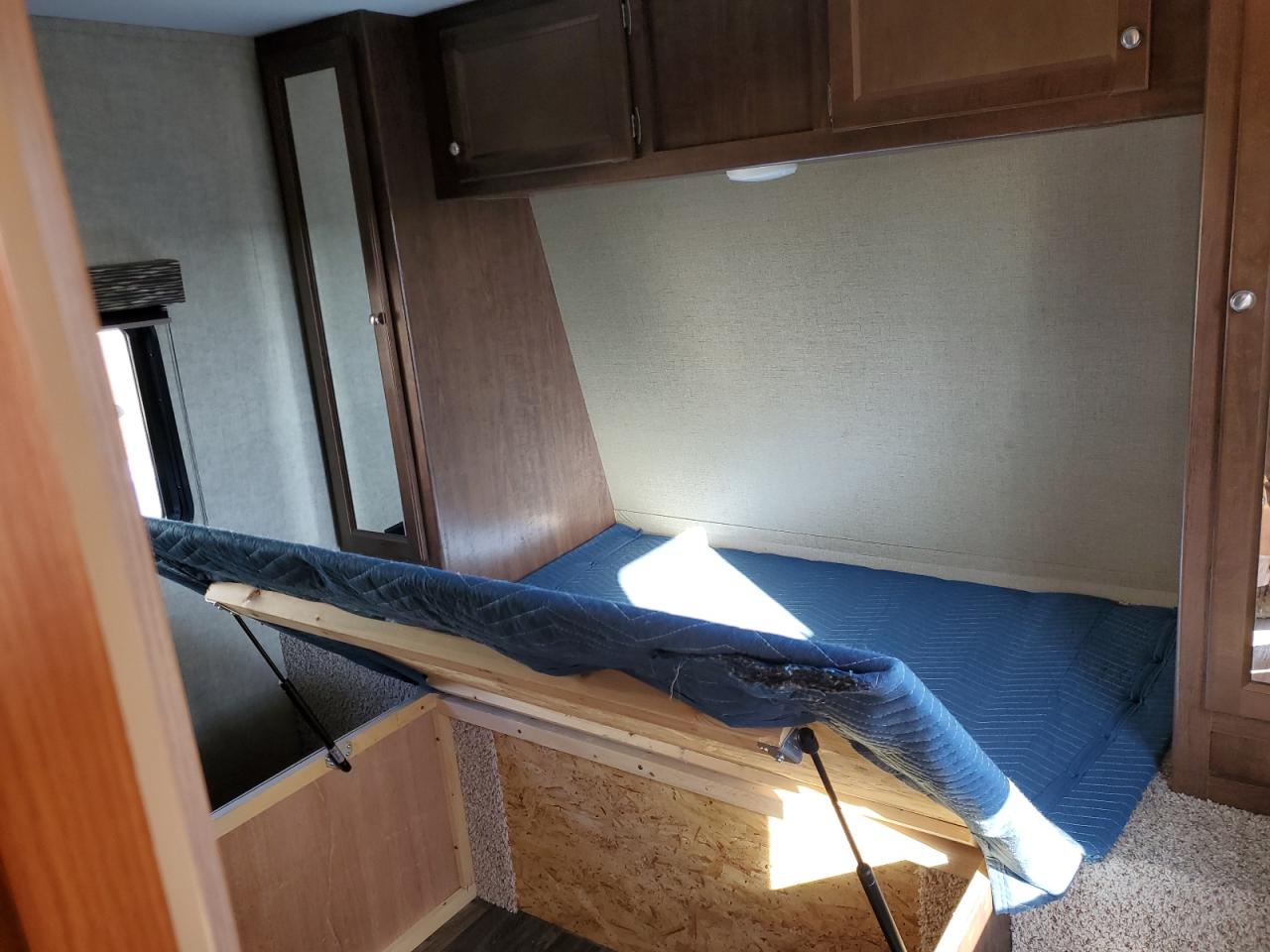 Lot #3258899807 2016 KEYSTONE TRAILER