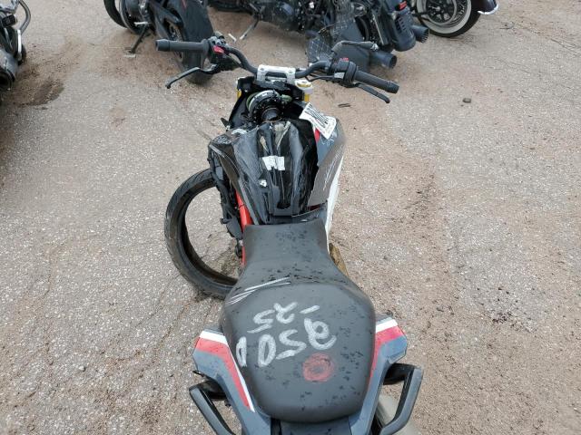 2021 BMW G310 R WB30G4301MRA10642