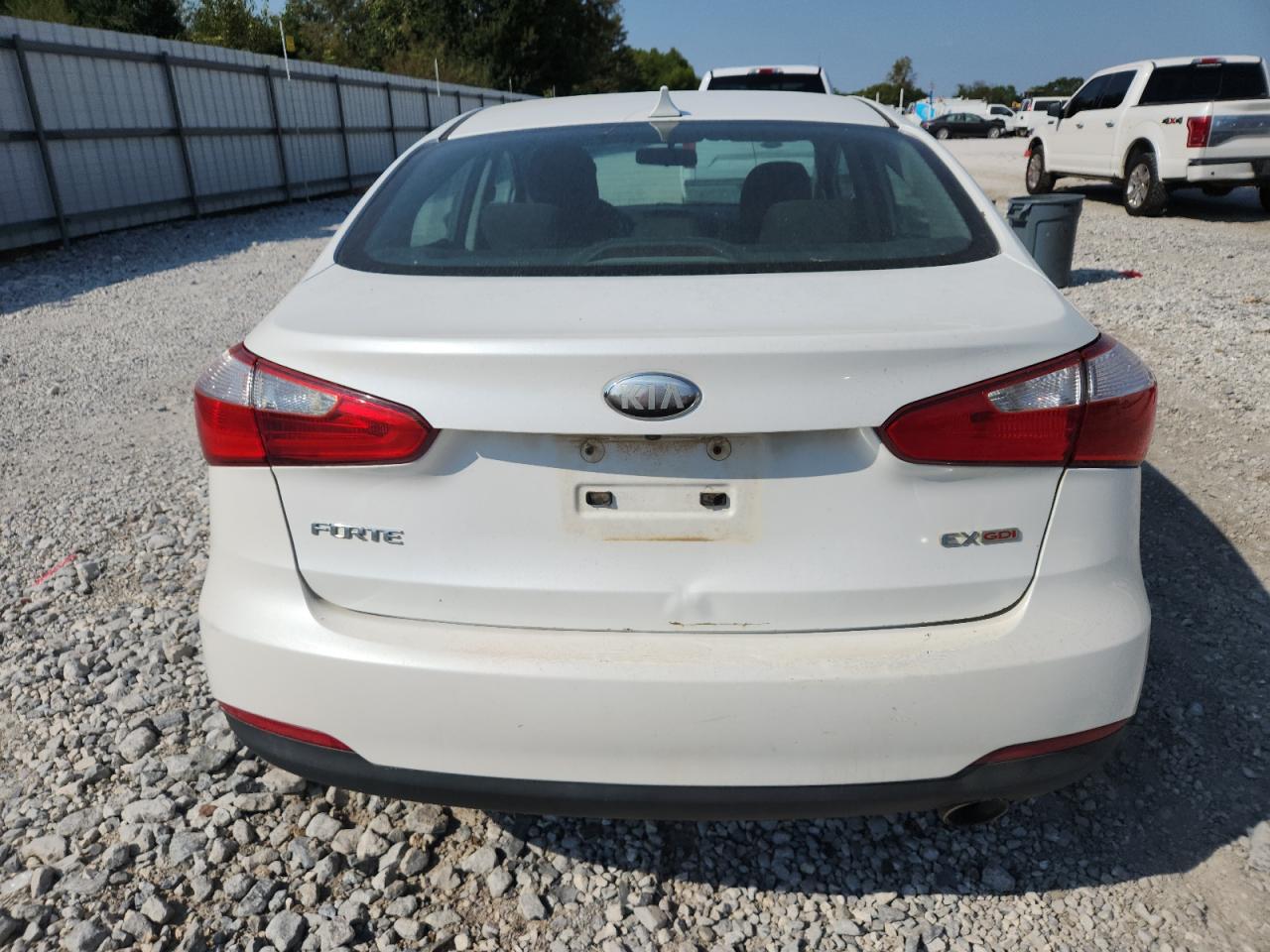 KIA FORTE EX