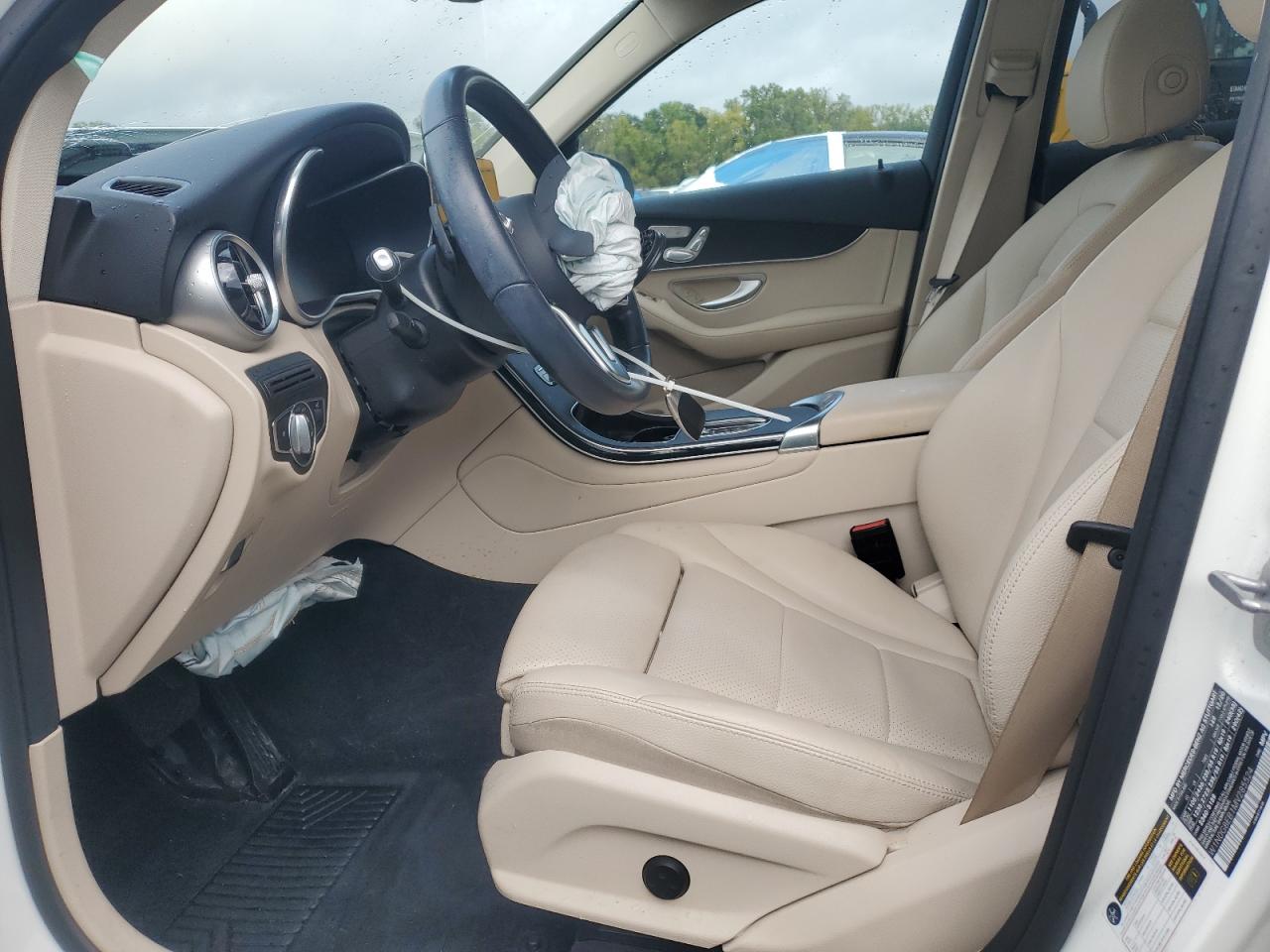 MERCEDES-BENZ GLC-CLASS 300 4MATIC