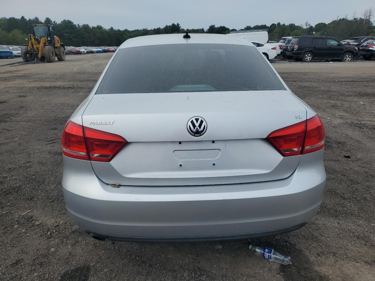 VOLKSWAGEN PASSAT SE
