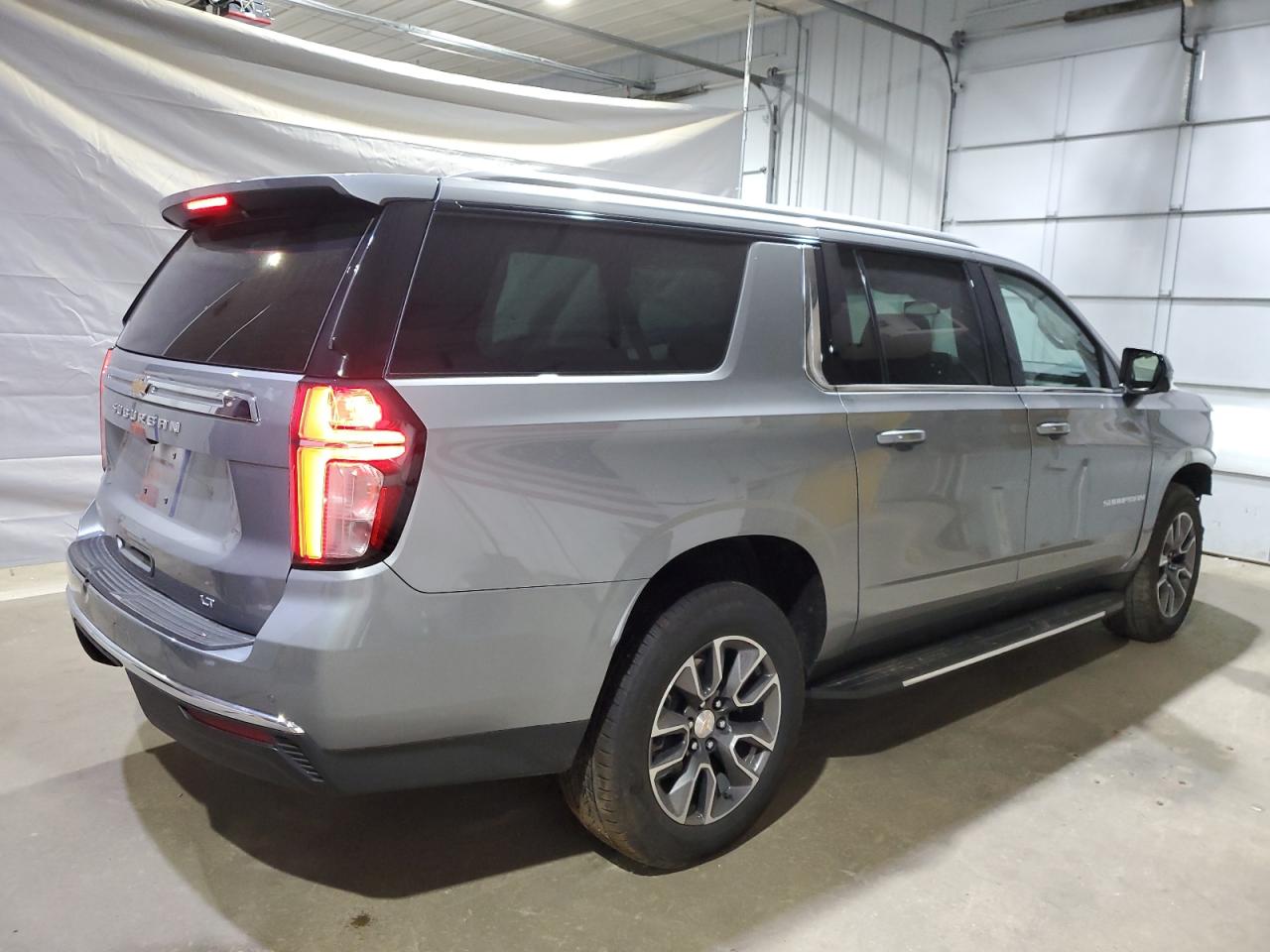 CHEVROLET SUBURBAN K1500 LT