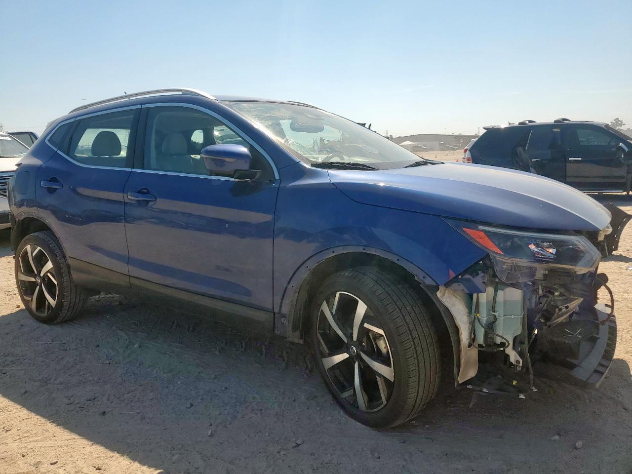 NISSAN ROGUE SPORT SL