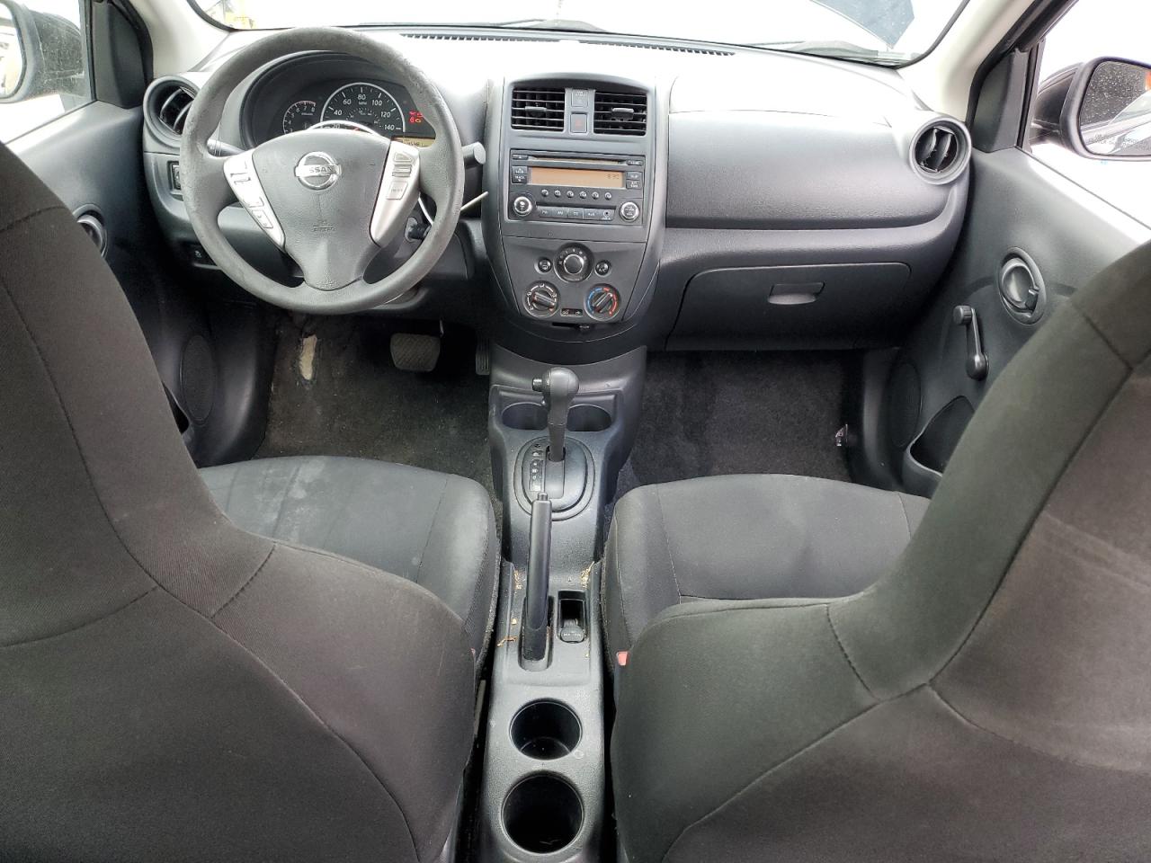 NISSAN VERSA S