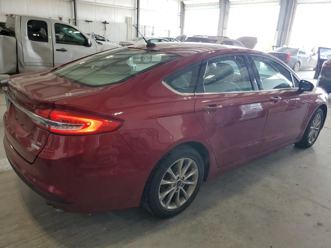 FORD FUSION SE