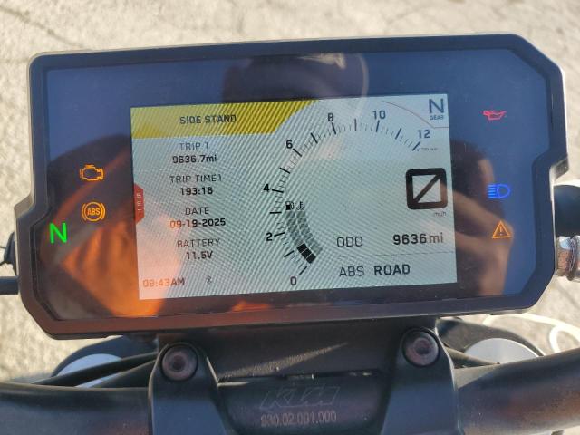 2021 KTM 390 DUKE MD2JPJ409MC257673