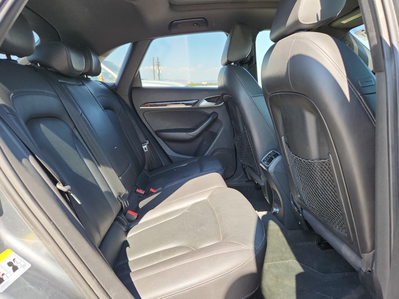 AUDI Q3 PREMIUM PLUS