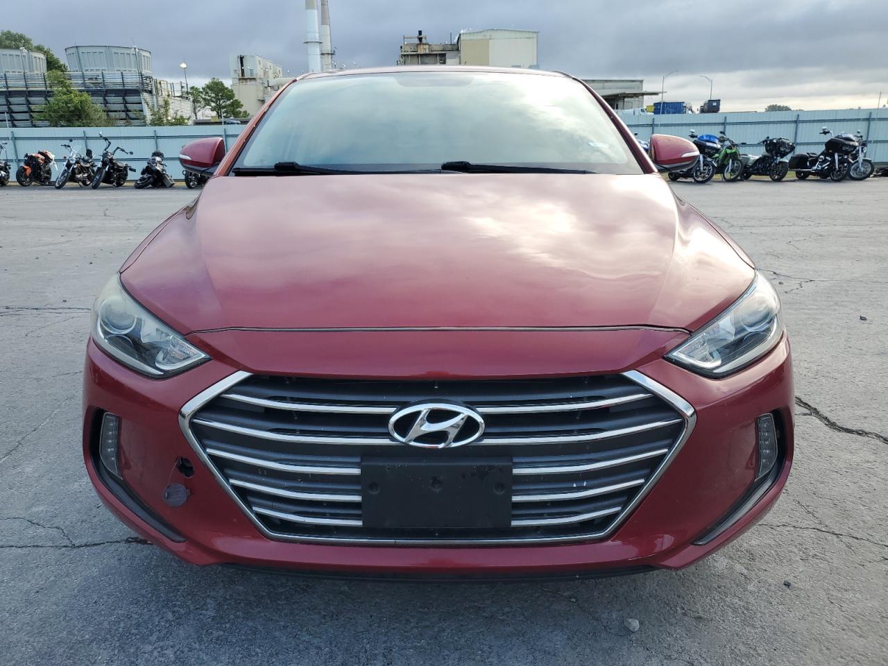 HYUNDAI ELANTRA SE