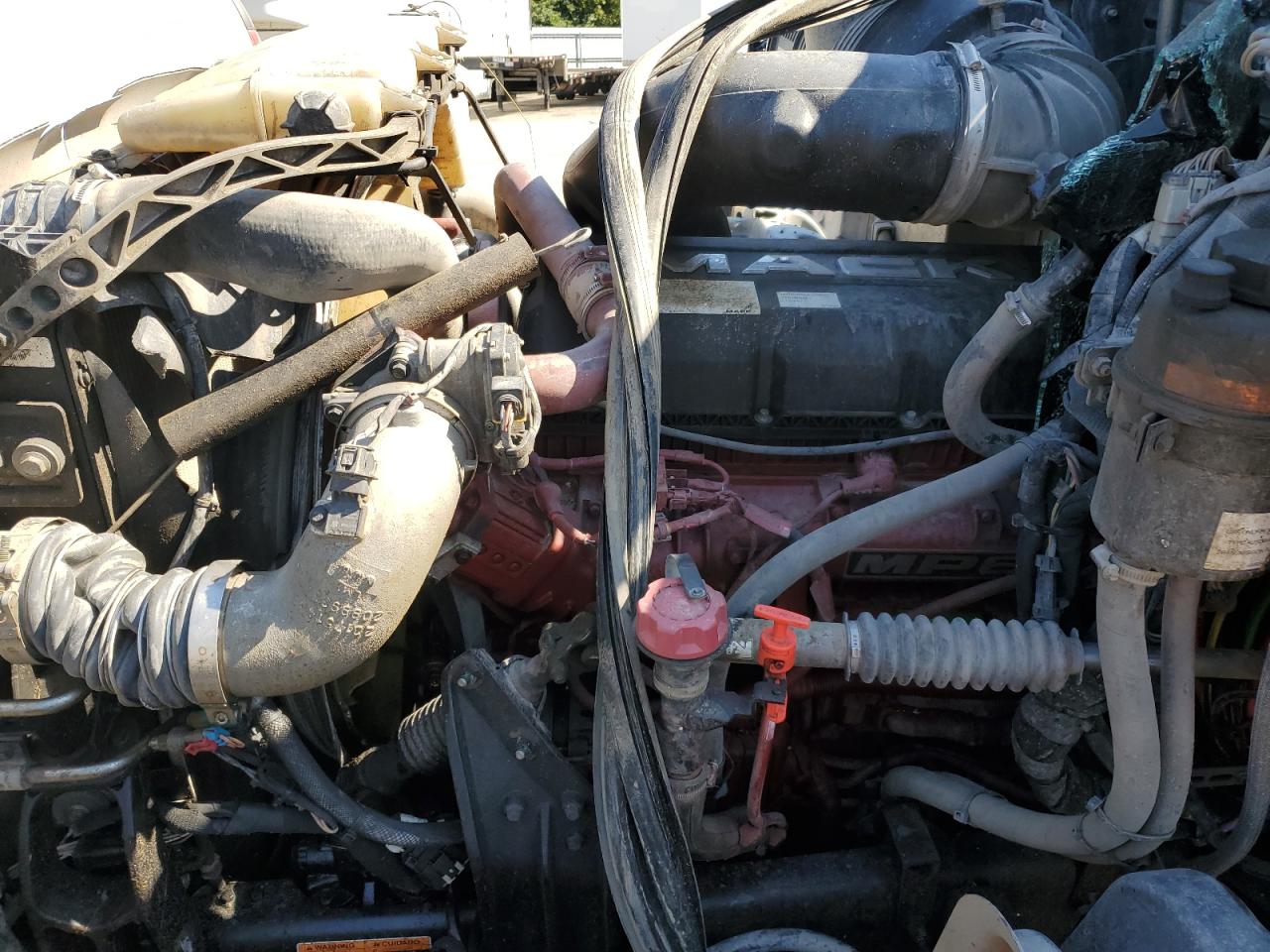 Lot #3280540135 2024 MACK GRANITE