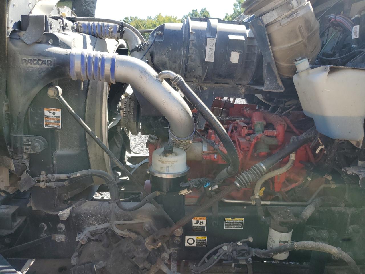 Lot #3290111262 2015 KENWORTH T400A