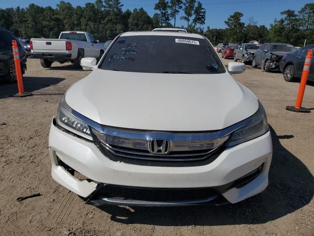 2017 HONDA ACCORD TOU JHMCR6F79HC007404