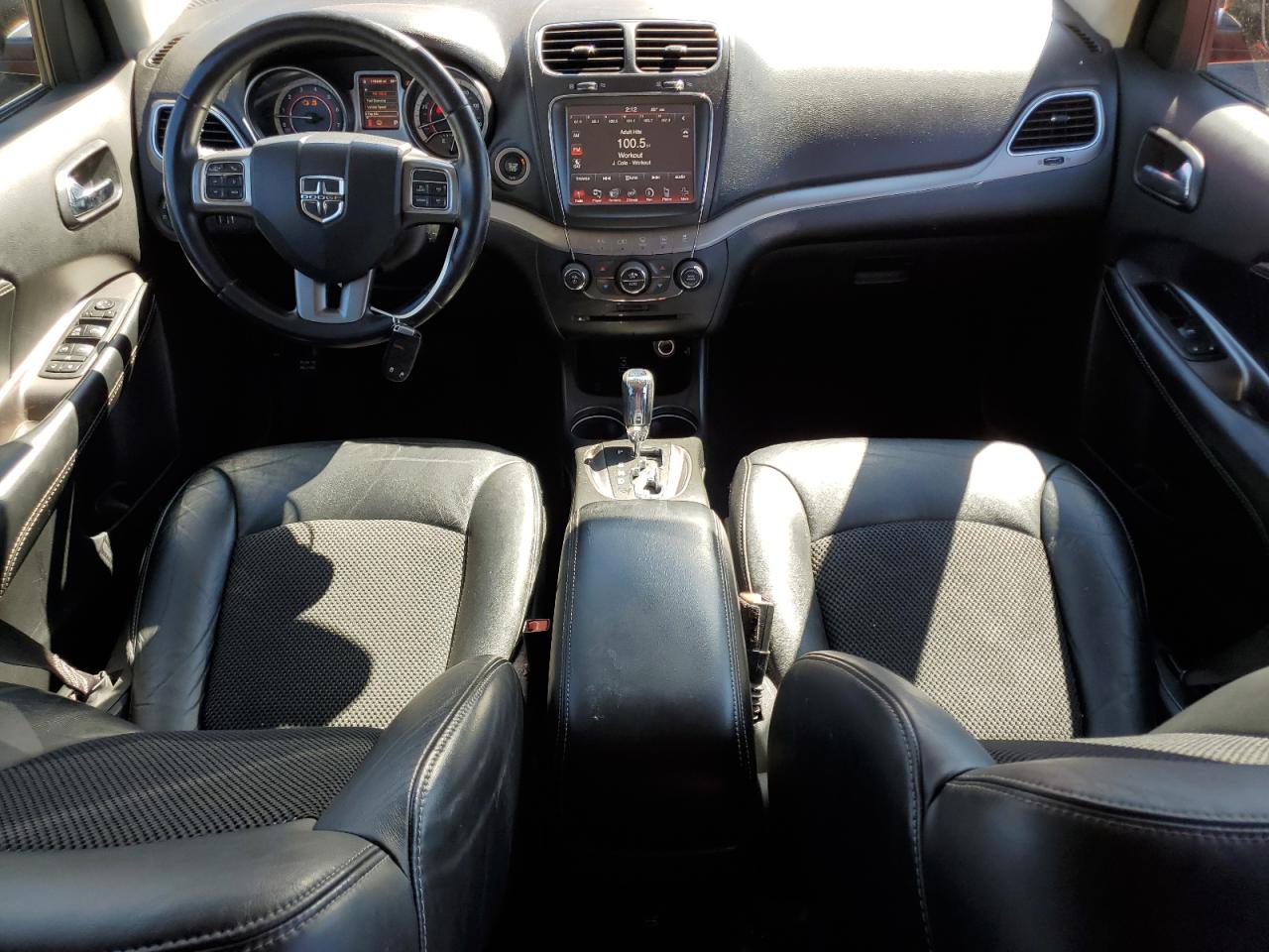 DODGE JOURNEY CROSSROAD