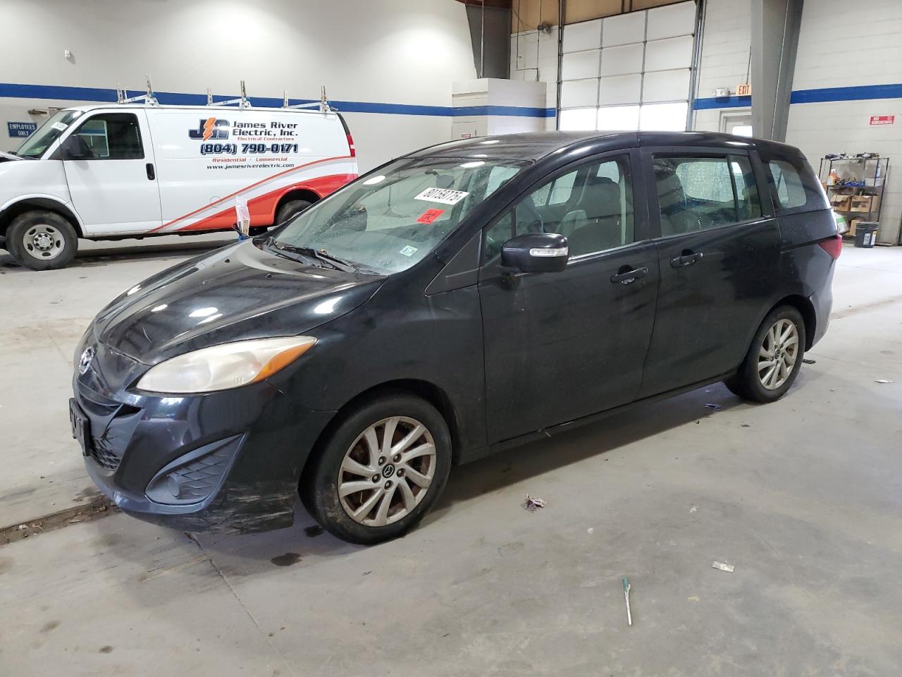 MAZDA 5