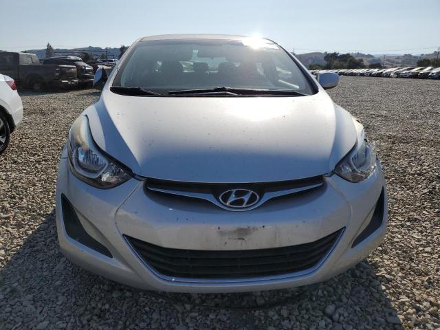 2015 HYUNDAI ELANTRA SE - 5NPDH4AE8FH645504