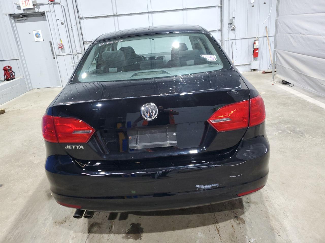 VOLKSWAGEN JETTA BASE