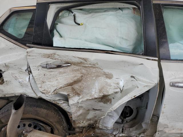 2015 NISSAN ROGUE S - KNMAT2MT7FP567057