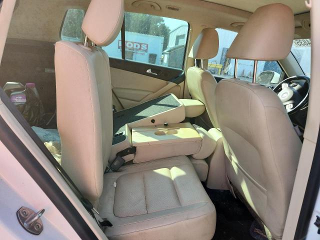 2017 VOLKSWAGEN TIGUAN WOL WVGRV7AX5HK014310