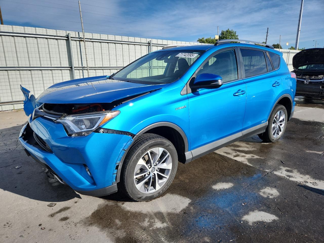 TOYOTA RAV4 LE