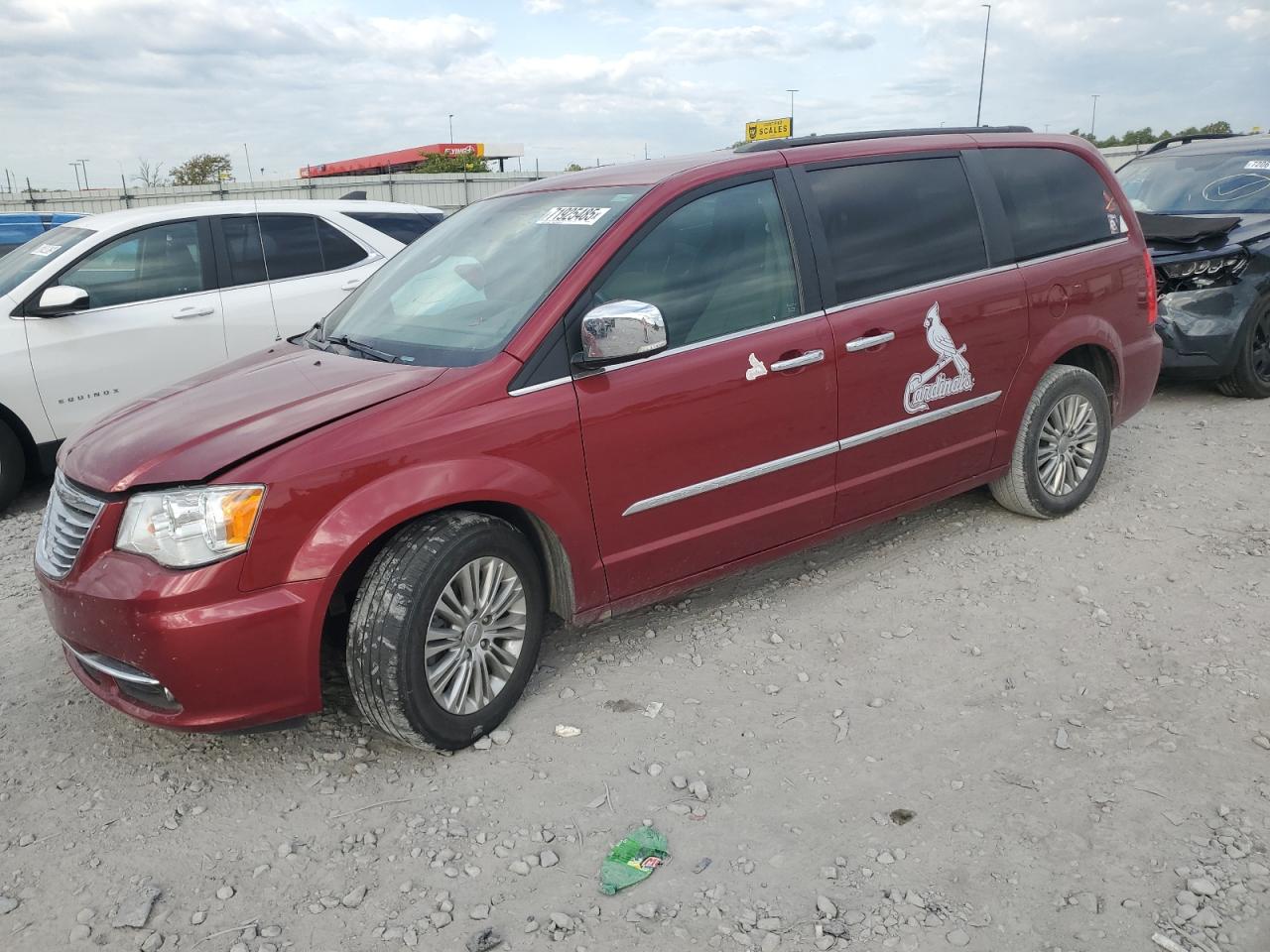 CHRYSLER TOWN & COUNTRY TOURING L