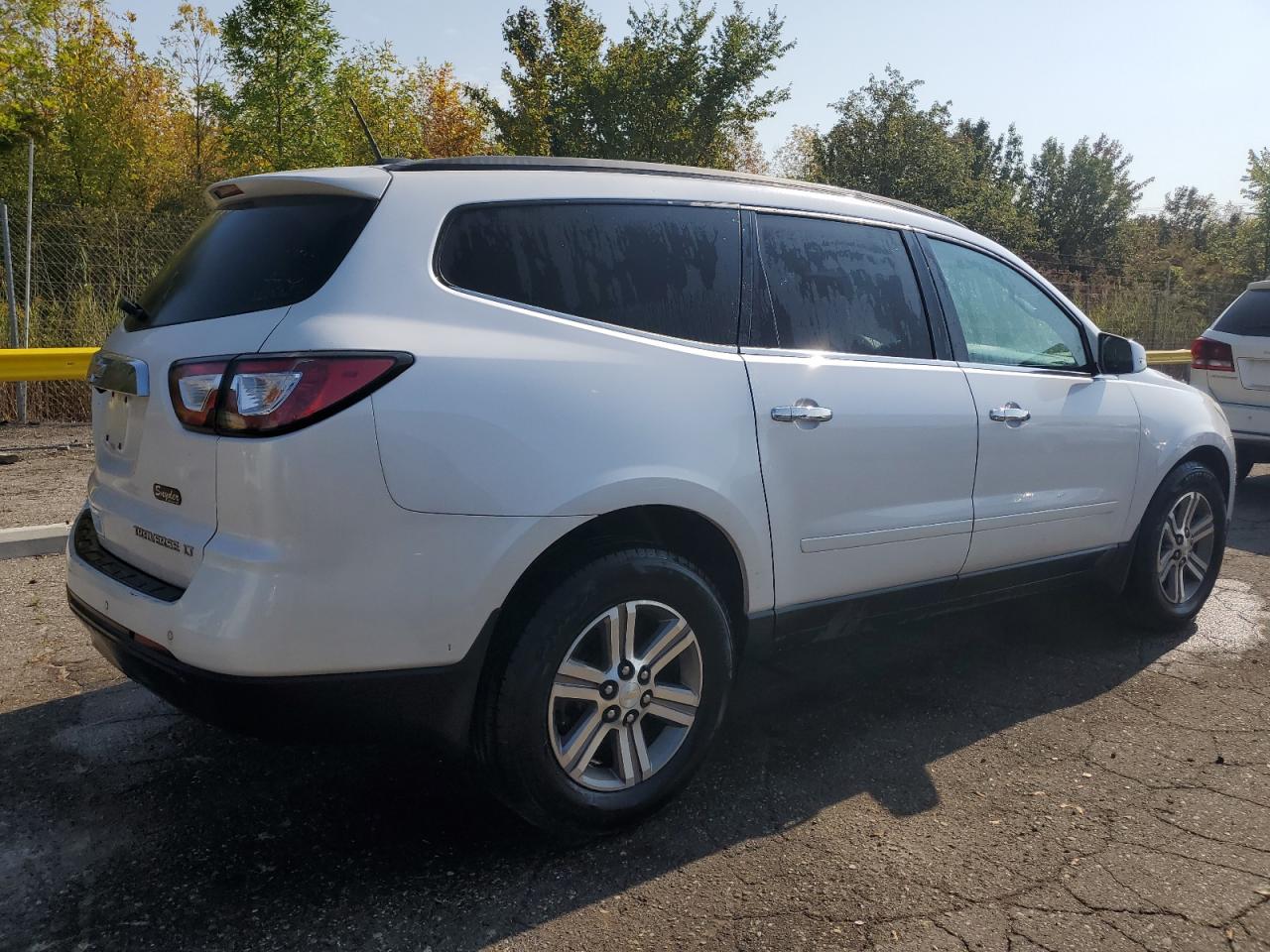 CHEVROLET TRAVERSE LT