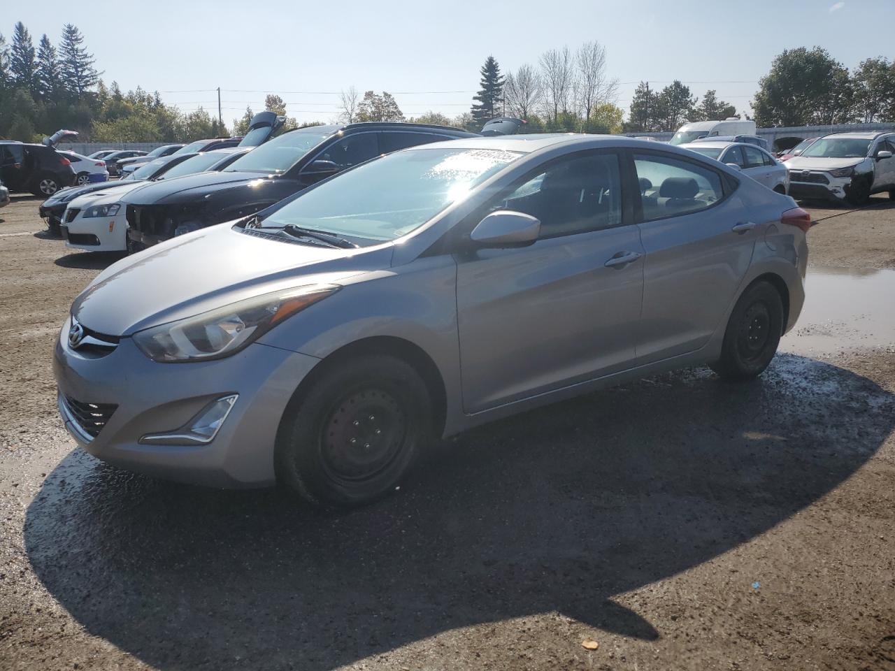 HYUNDAI ELANTRA SE