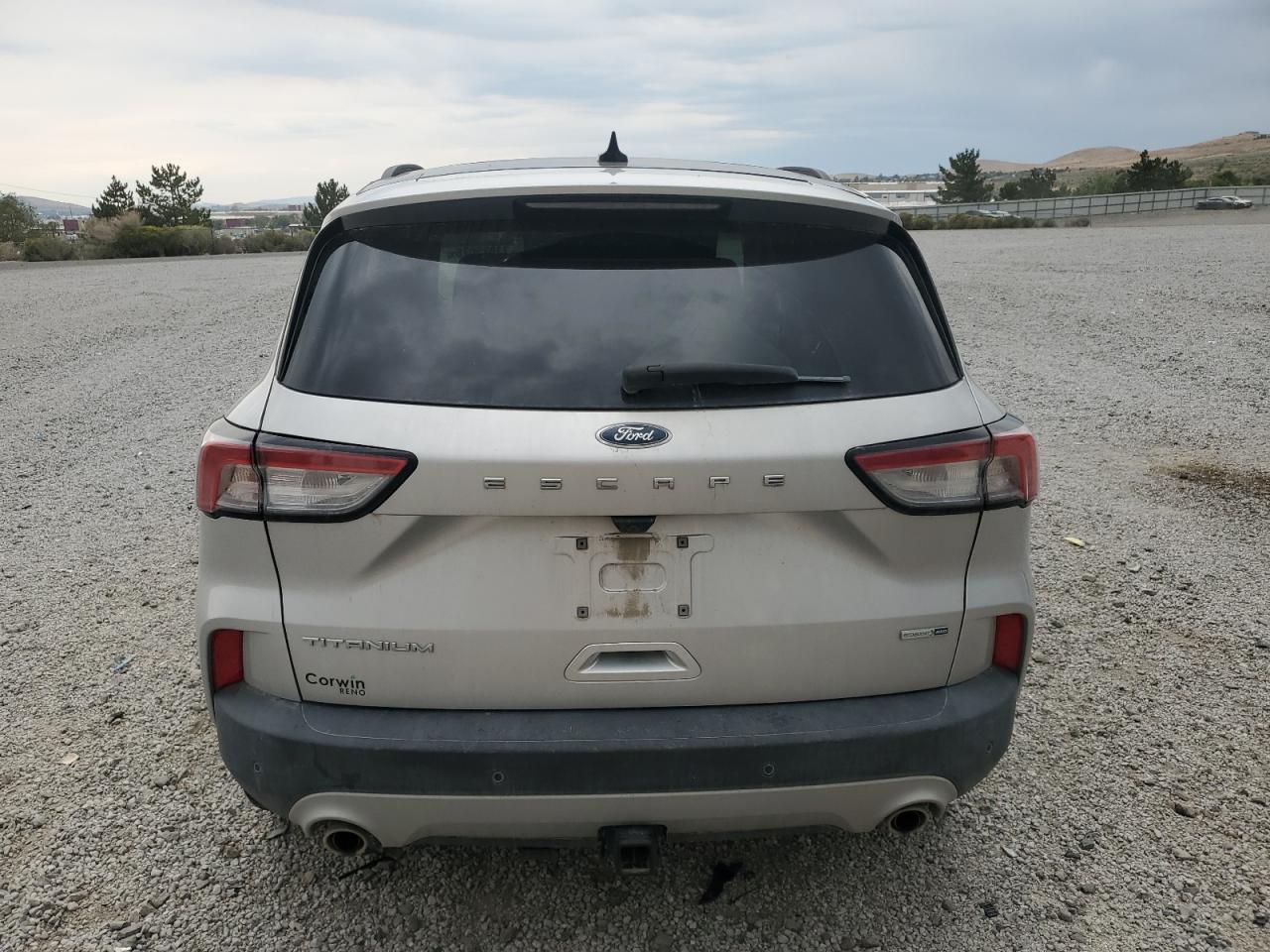 FORD ESCAPE TITANIUM