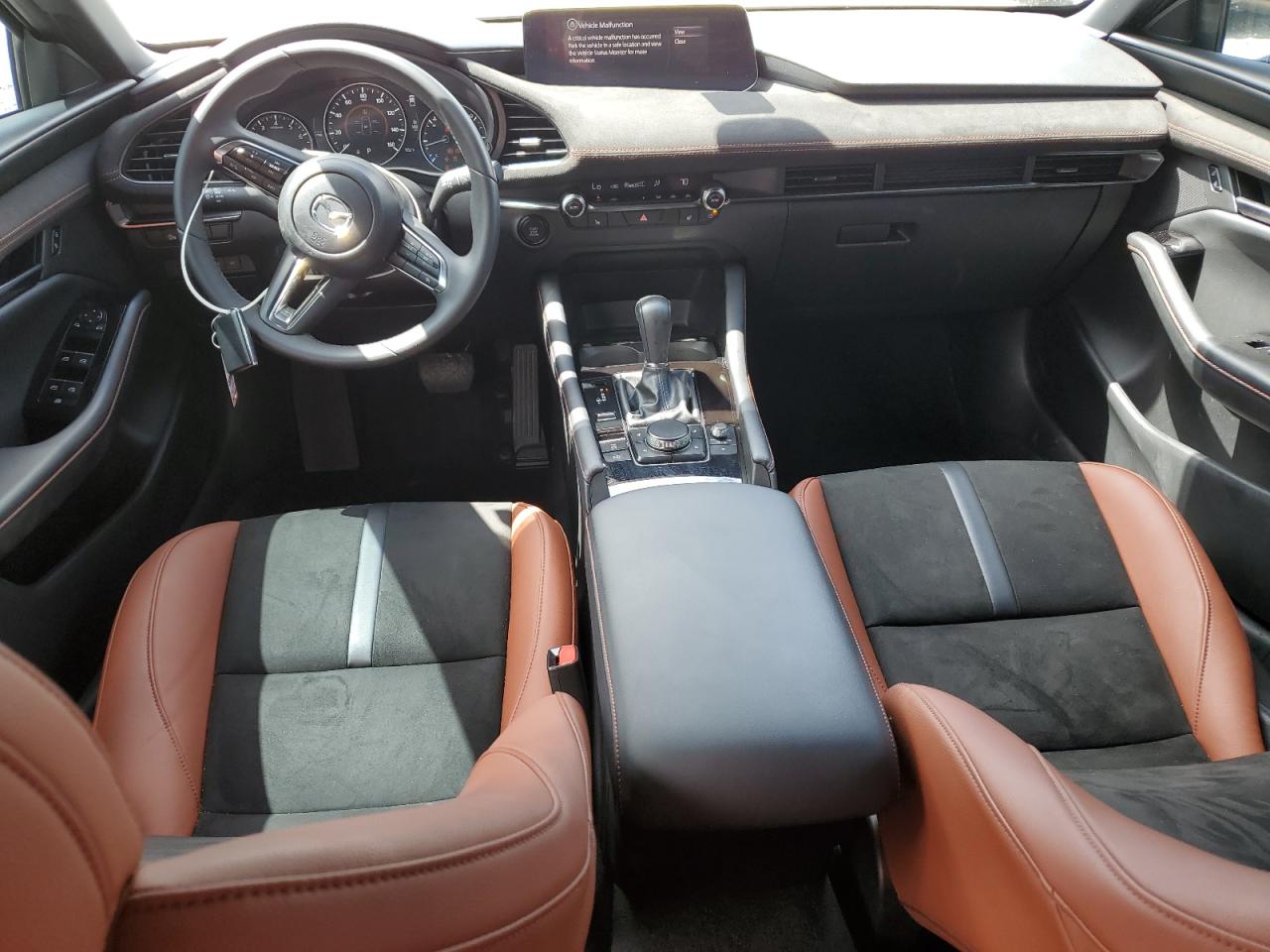 MAZDA 3 CARBON TURBO