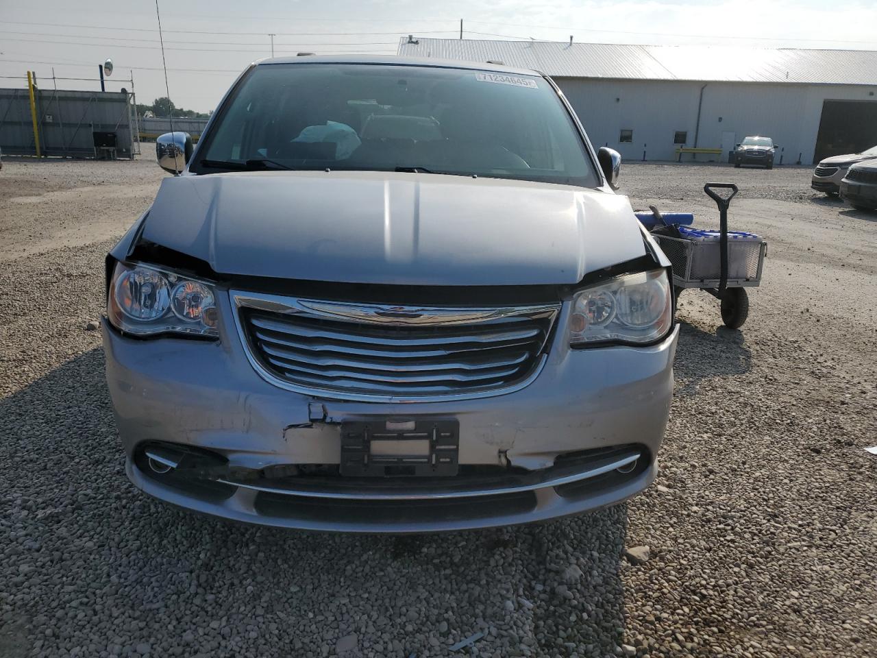 CHRYSLER TOWN & COUNTRY TOURING L