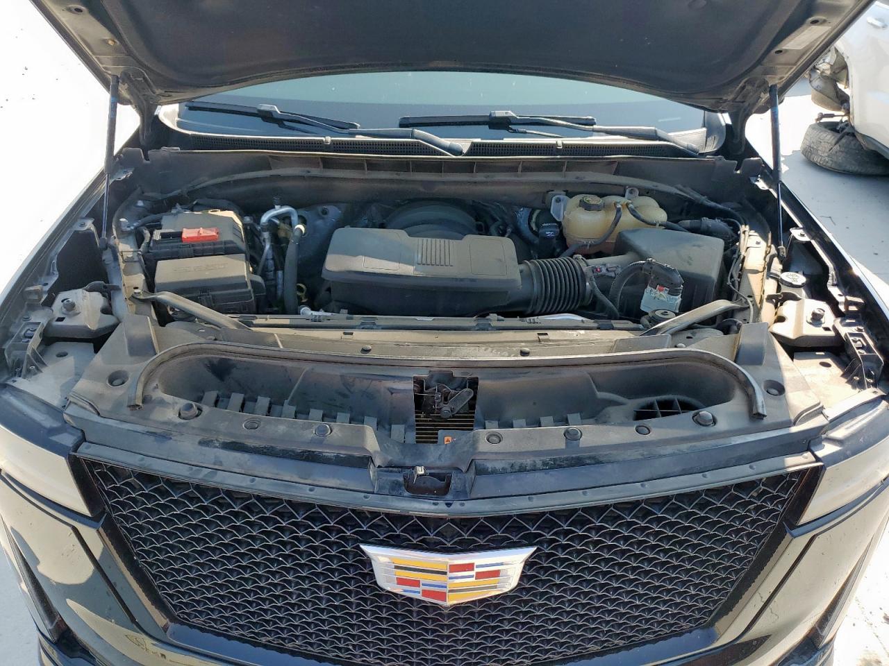 CADILLAC ESCALADE SPORT PLATINUM