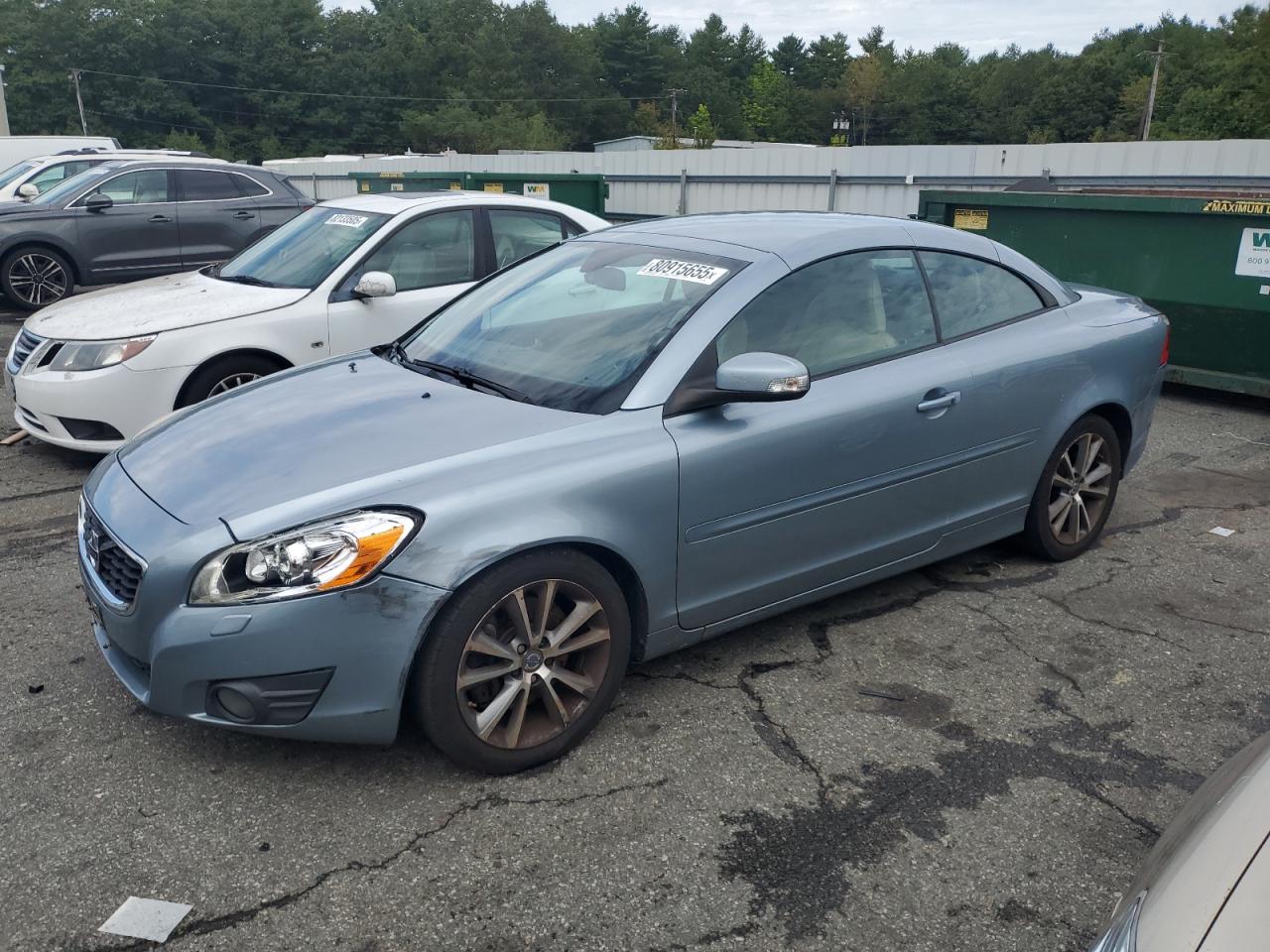 Lot #3281662406 2011 VOLVO C70 T5