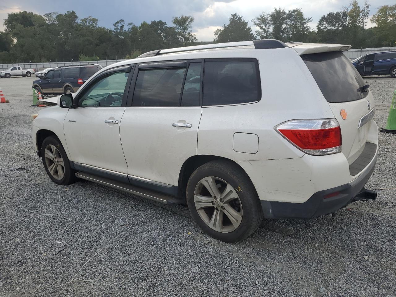 TOYOTA HIGHLANDER LIMITED