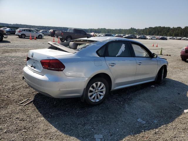 2015 VOLKSWAGEN PASSAT S 1VWAS7A32FC029536