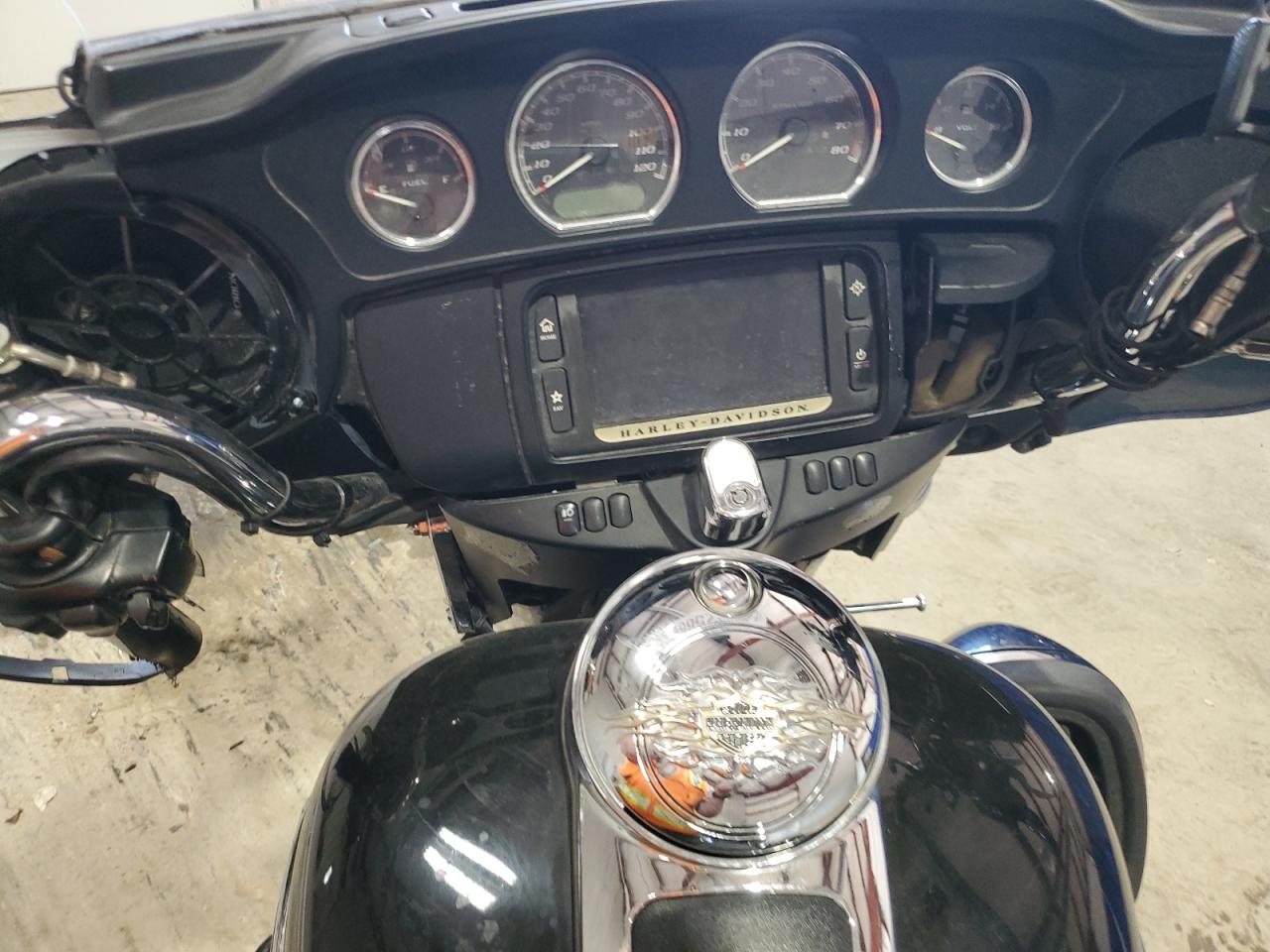 Lot #3286551193 2016 HARLEY-DAVIDSON FLHTCUTG TRI GLIDE ULTRA