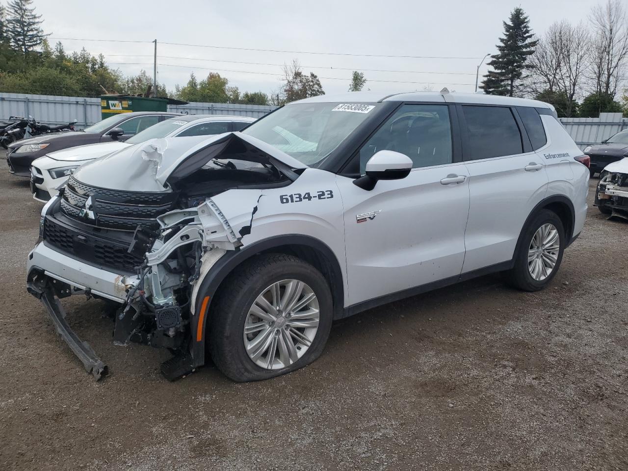 MITSUBISHI OUTLANDER ES