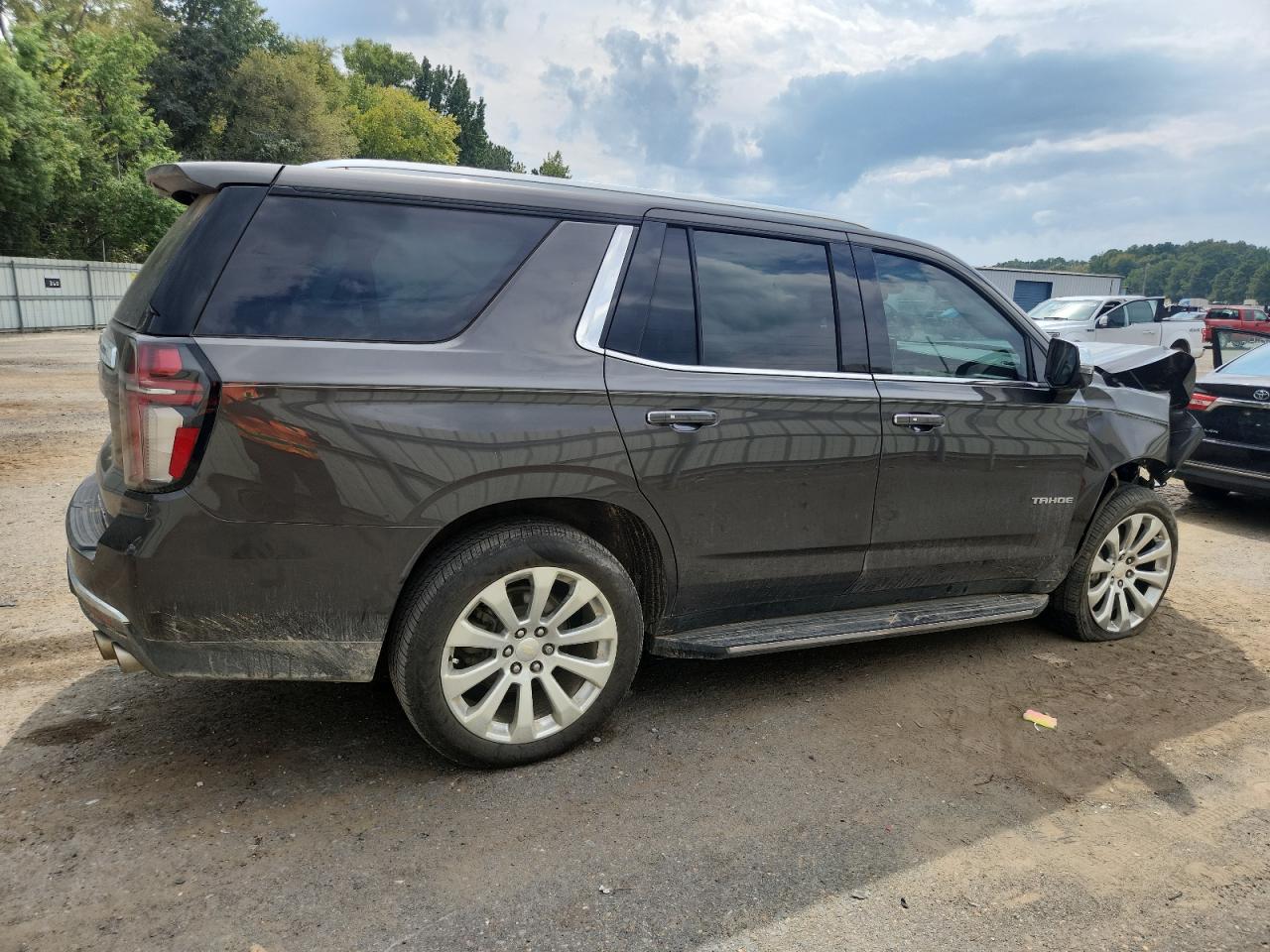 CHEVROLET TAHOE C1500 PREMIER