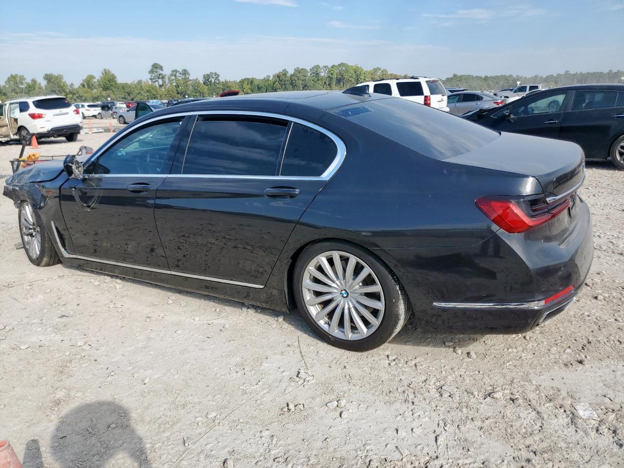 BMW 7 SERIES I